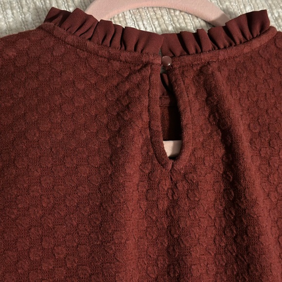 Elle Ruffled Textured Top in Rust - Picture 12 of 14